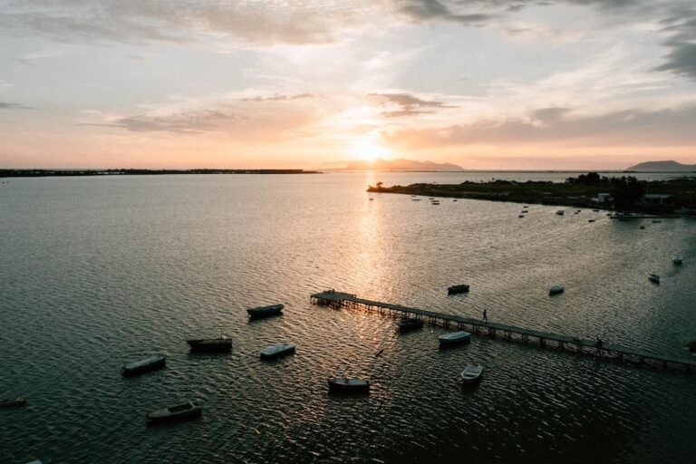 Lo Stagnone Im Sonnenuntergang Friedvoll Urlaub Min